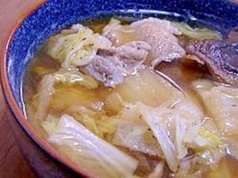 おだしが美味しい♪豚と白菜の煮物